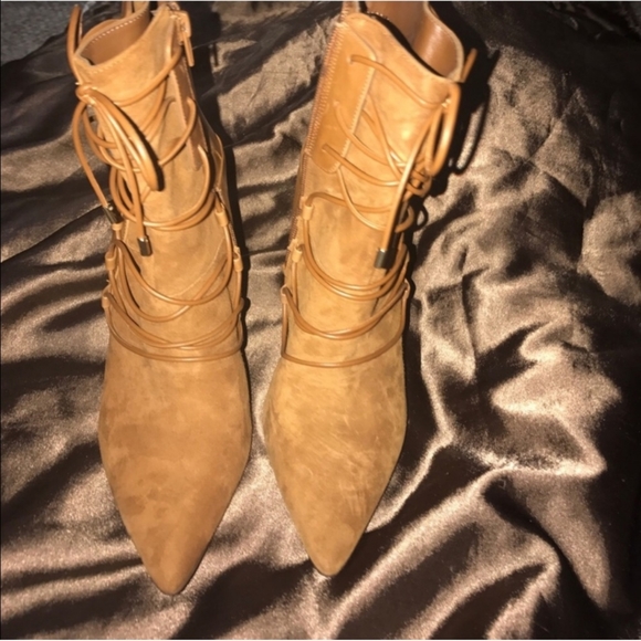 SUEDE LEATHER STILETTO NWOT - Picture 1 of 6